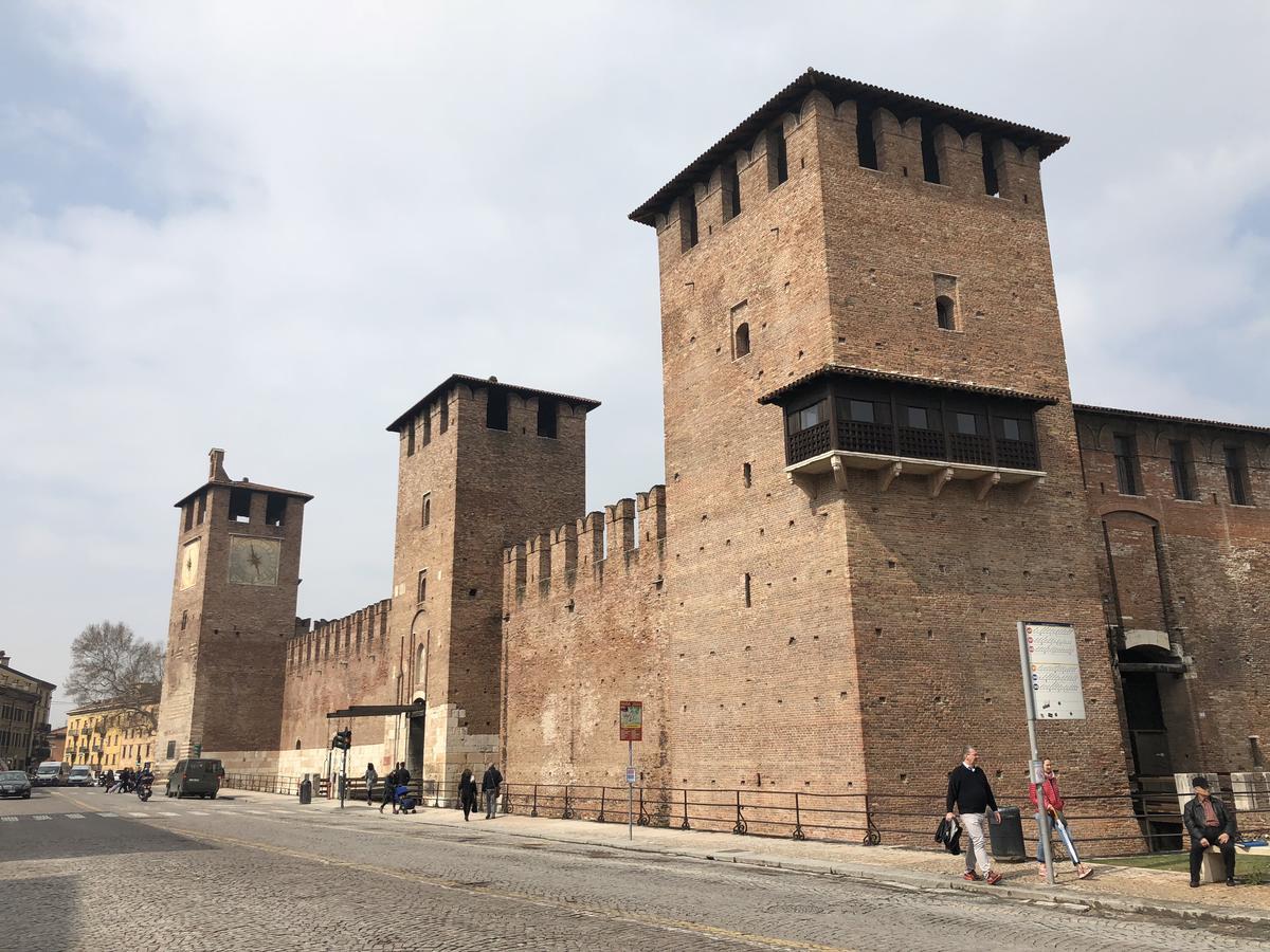 Les Suites Di Verona Exterior photo