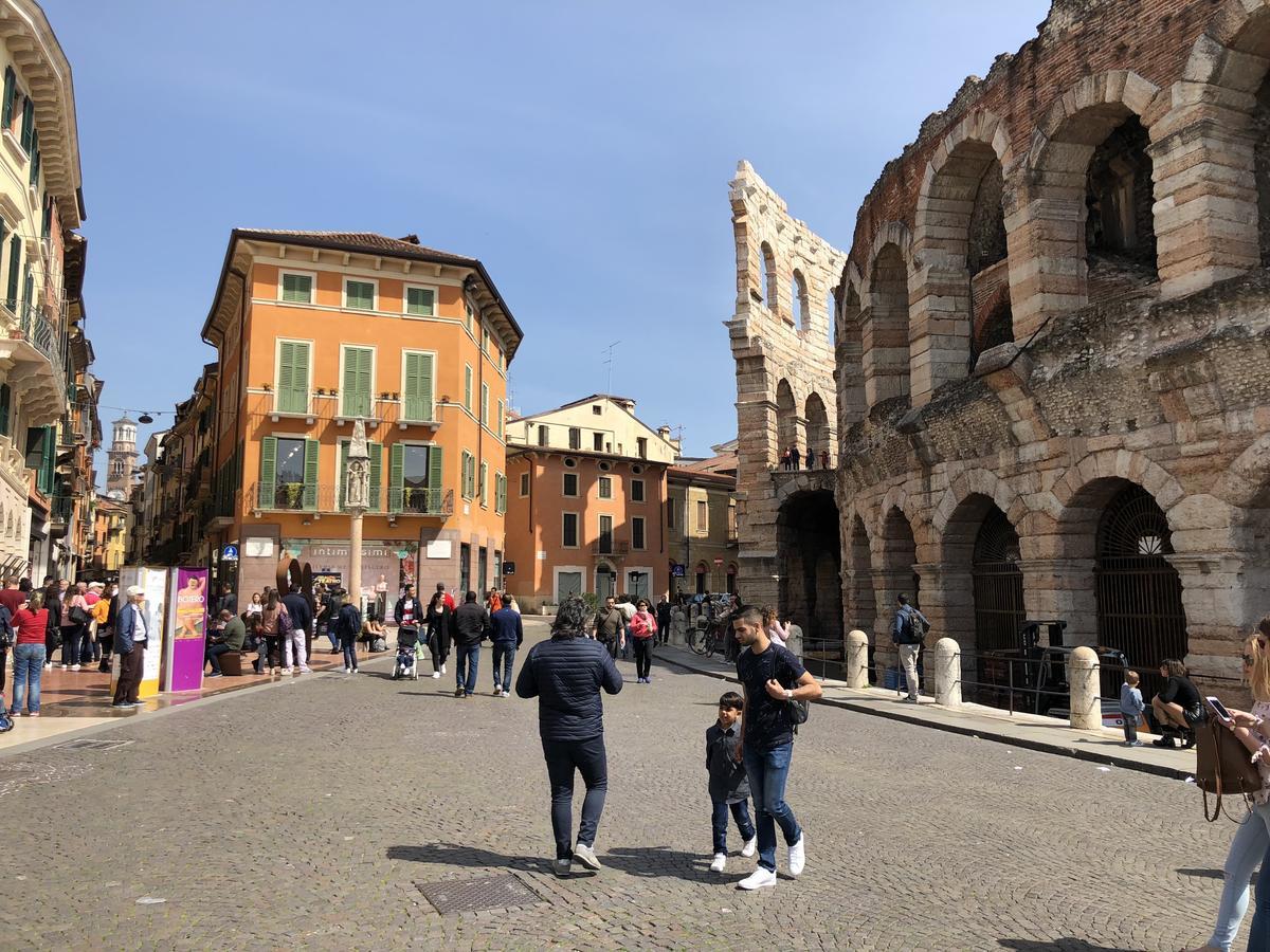Les Suites Di Verona Exterior photo